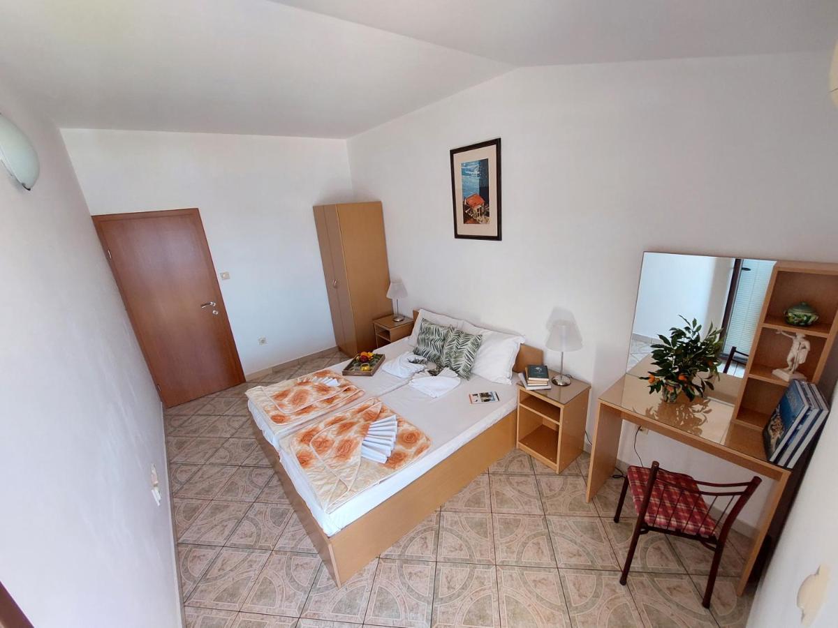 Apartmani Dalex Budva Exterior photo